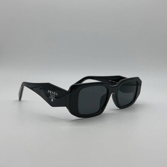 New black prada sunglasses - Picture 1 of 7